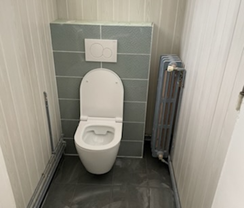 Installation WC suspendu